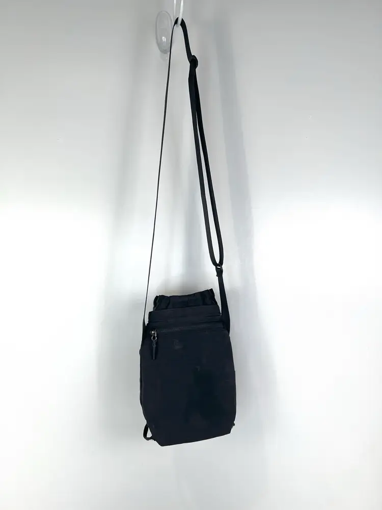 Lululemon Waterbottle Crossbody Bag Black 