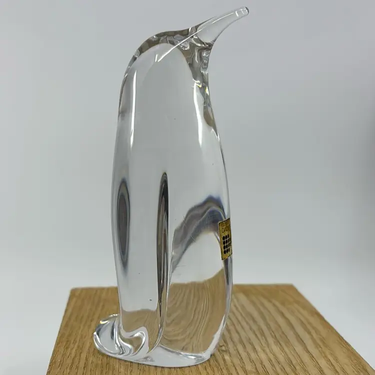 Daum France Crystal Art Glass Penguin Signed 5.25”