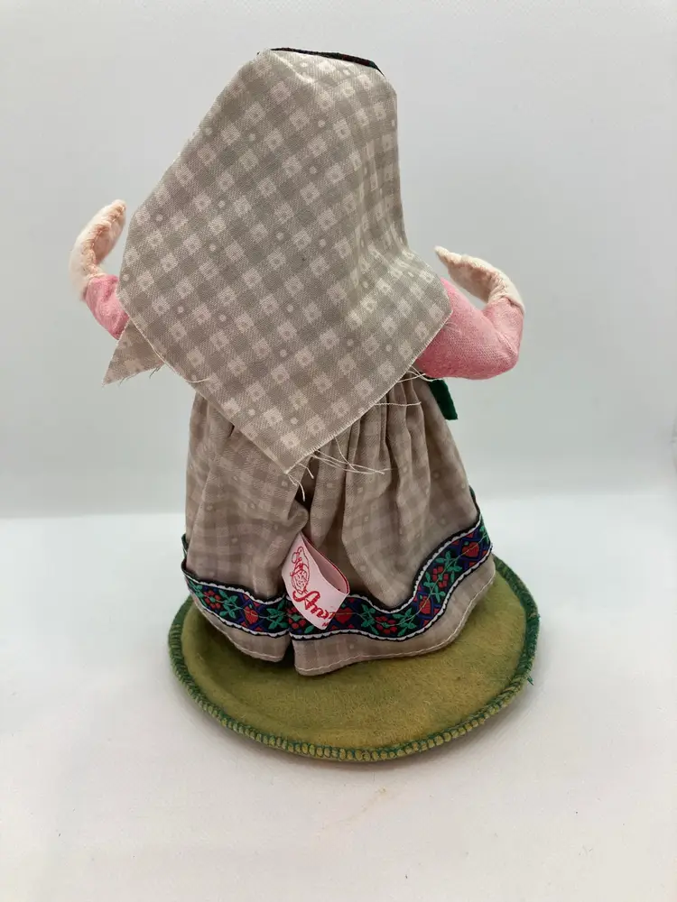 Mrs. Old World Santa 1994 Annalee Mobilitee 7" doll, code #5151.