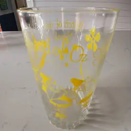 Vintage Wizard of Oz Glass Tumbler