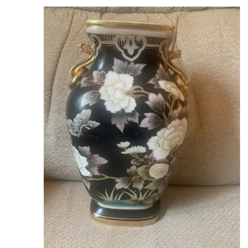 Morimura Noritake Hand Painted Nippon Vase