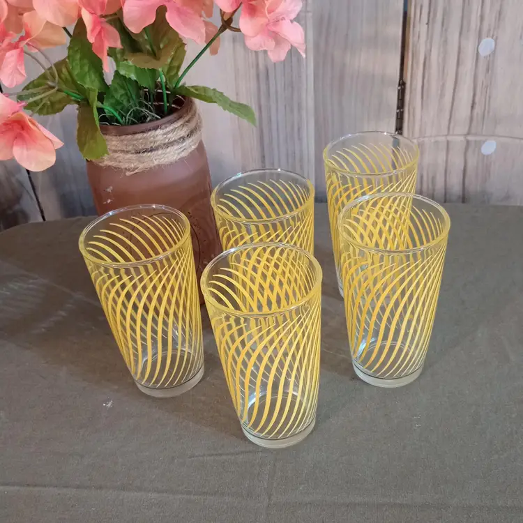 Vintage Yellow Swirl Glasses