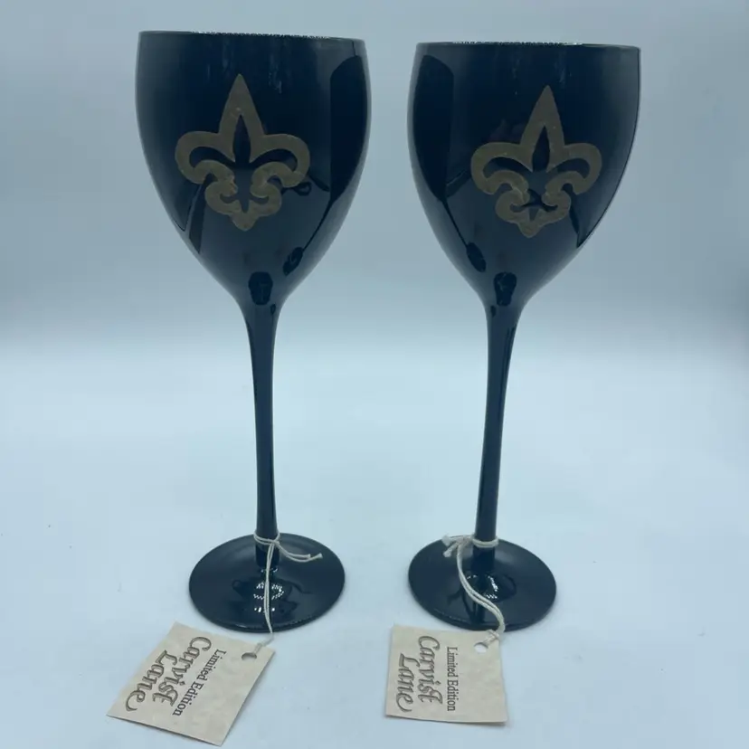 Pair Of Stem Wine Glasses Black With Brass Hammered Fleur De Lis Set Of 2 9.”