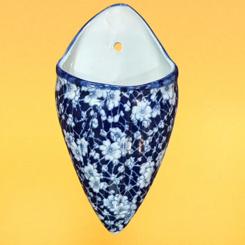 Blue And White Floral Wall Pocket