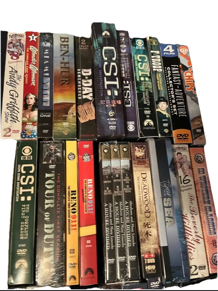 Lot Of 47 Various TV Shows Seasons DVD Lot - Macgyver Smallville Reno 911 +