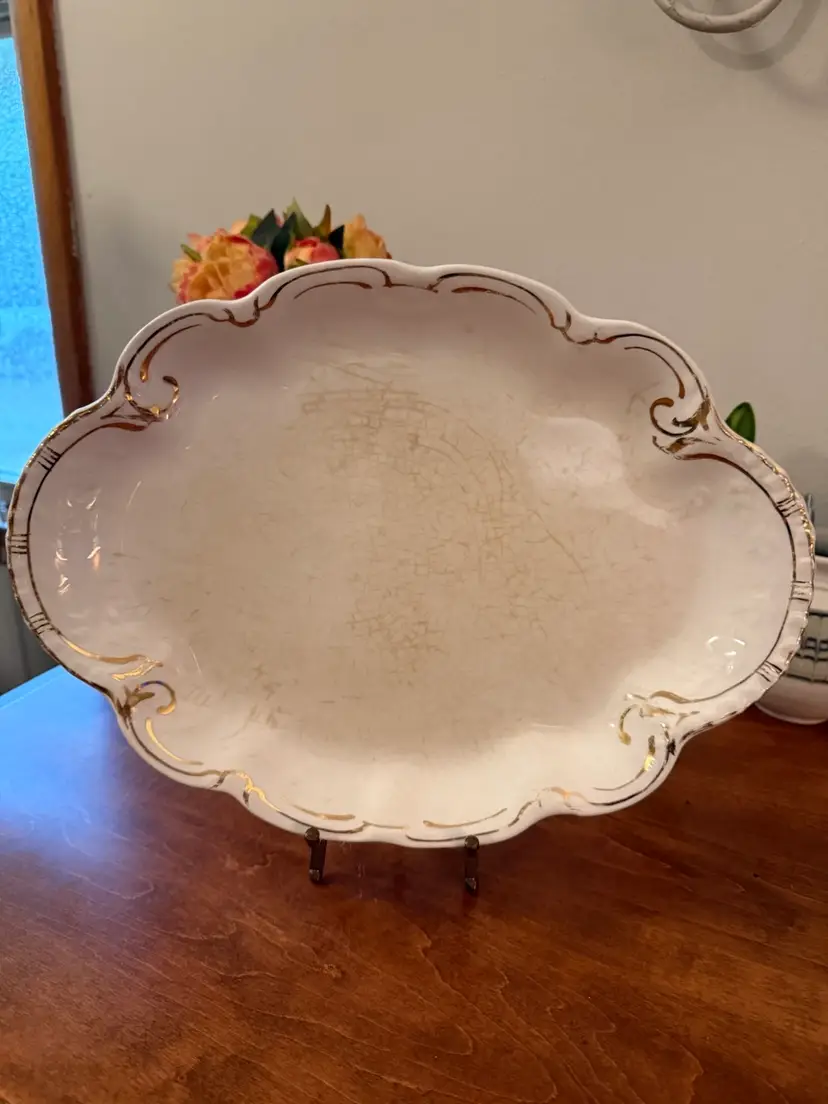 ☀️13-3/4” W x 10” H Vintage Homer Laughlin Platter