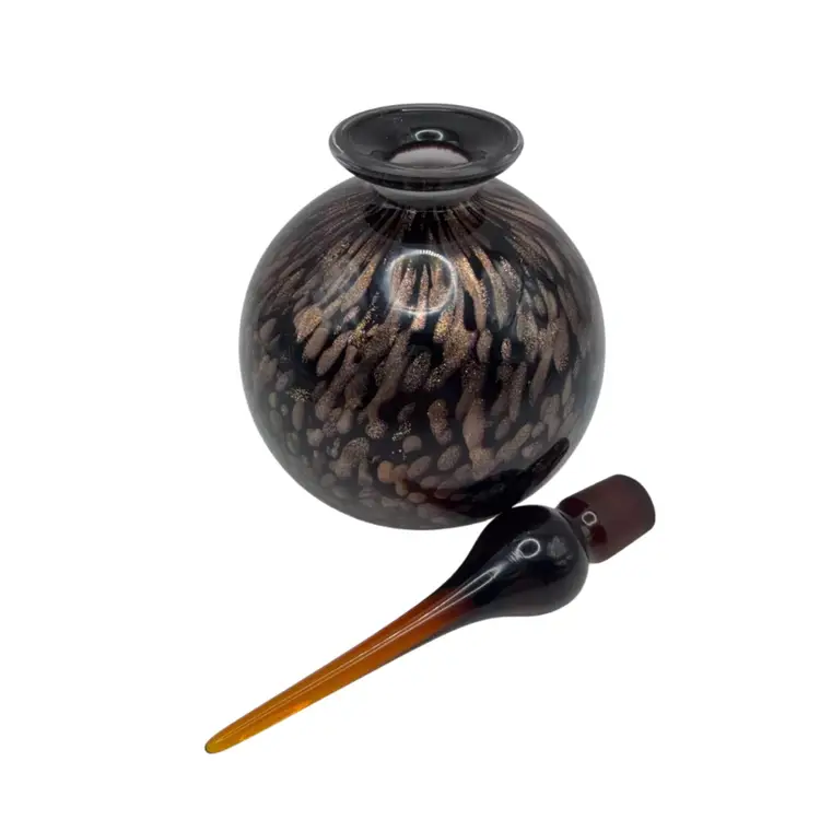 Art Deco Perfume Bottle With A Tear Dropped Shaped Stopper, 7-1/4” Tall x 3” Wide