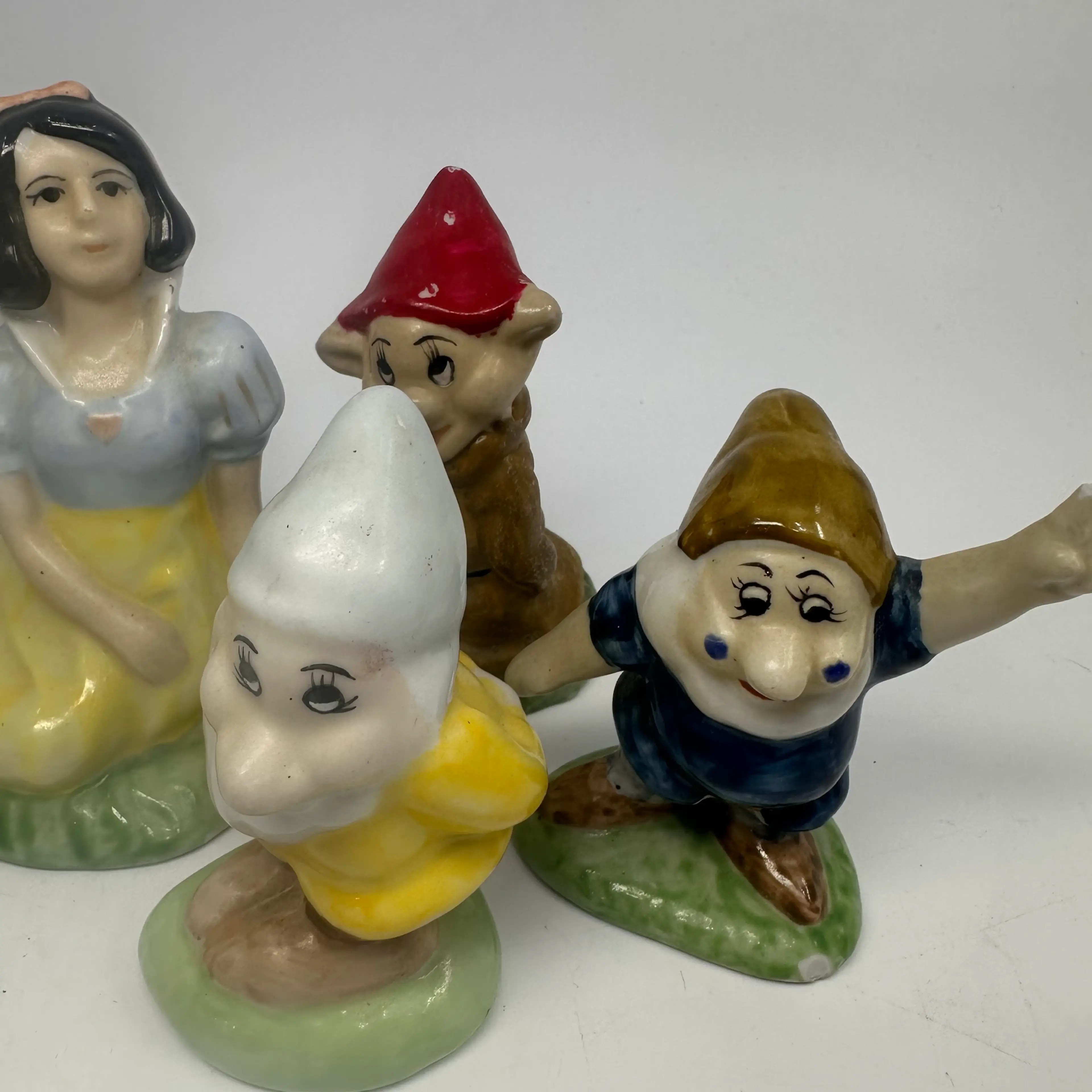 Image 3 of 5
