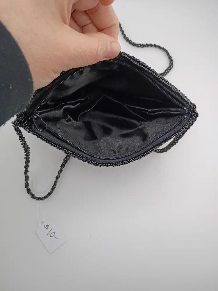 Beaded flamingo purse