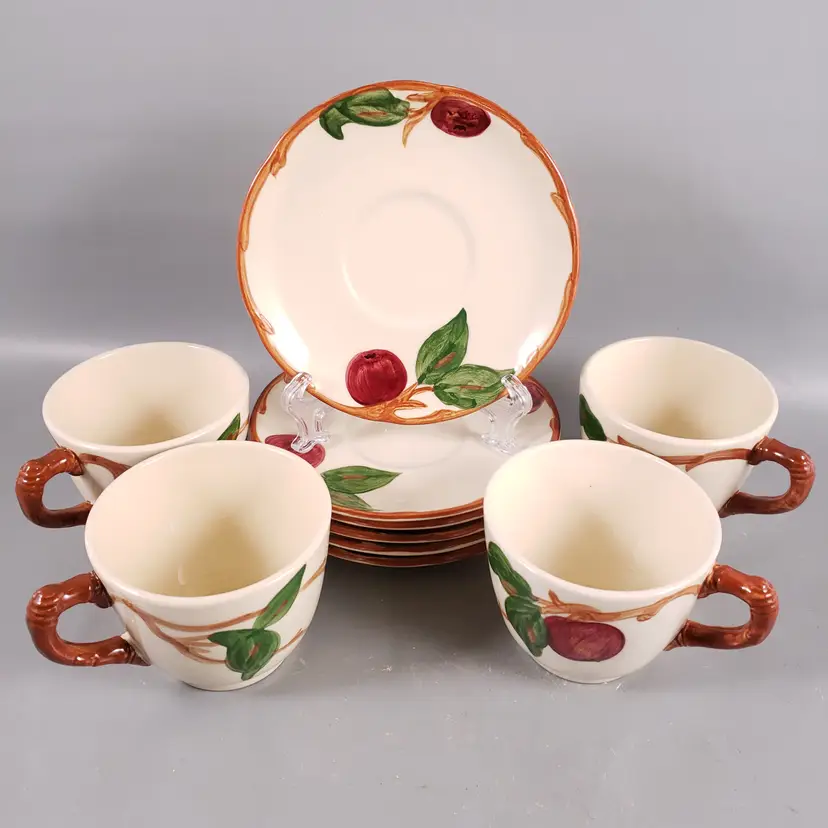 Vintage FRANCISCAN APPLE Earthenware Pottery CUPS SAUCERS SET 1950s