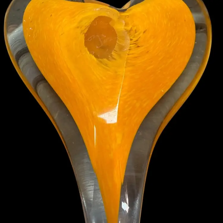 Art Glass Heart Paperweight, 8 in H x 6 in W
