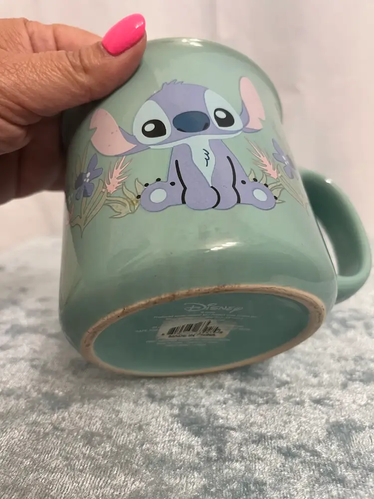 Silver Buffalo Disney Lilo & Stitch "Ohana Means Family" Ceramic Camper Mug