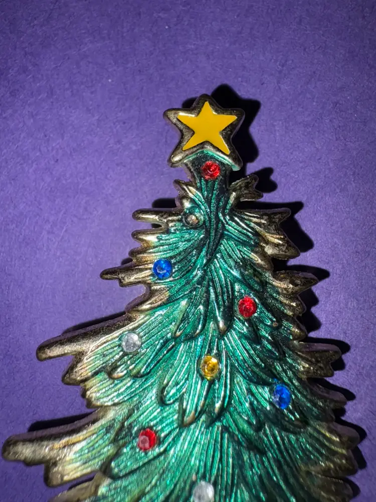 Vintage Signed Christmas Tree Brooch ~ Gold Tone With Multicolored Rhinestones