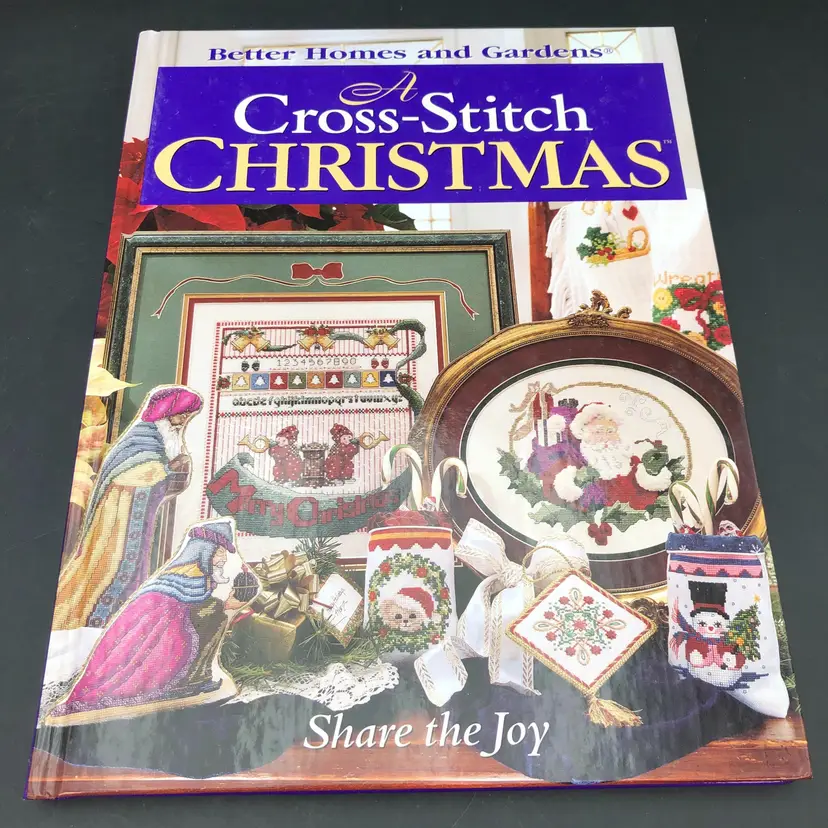 Vintage A Cross-Stitch Christmas by Better Homes and Gardens 1997