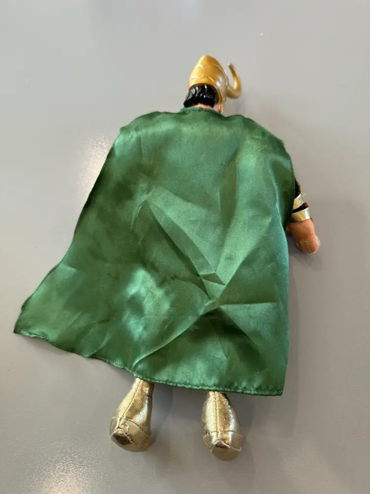 Ringling Bros Barnum & Bailey Circus Marvel Loki Souvenir Plush Plastic Head.