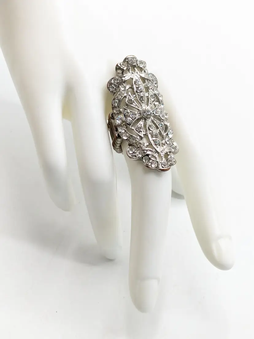 Silver Tone Stretch Fashion Ring with Rhinestone Bling