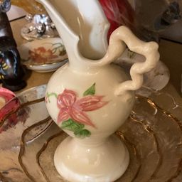 Hull Vase