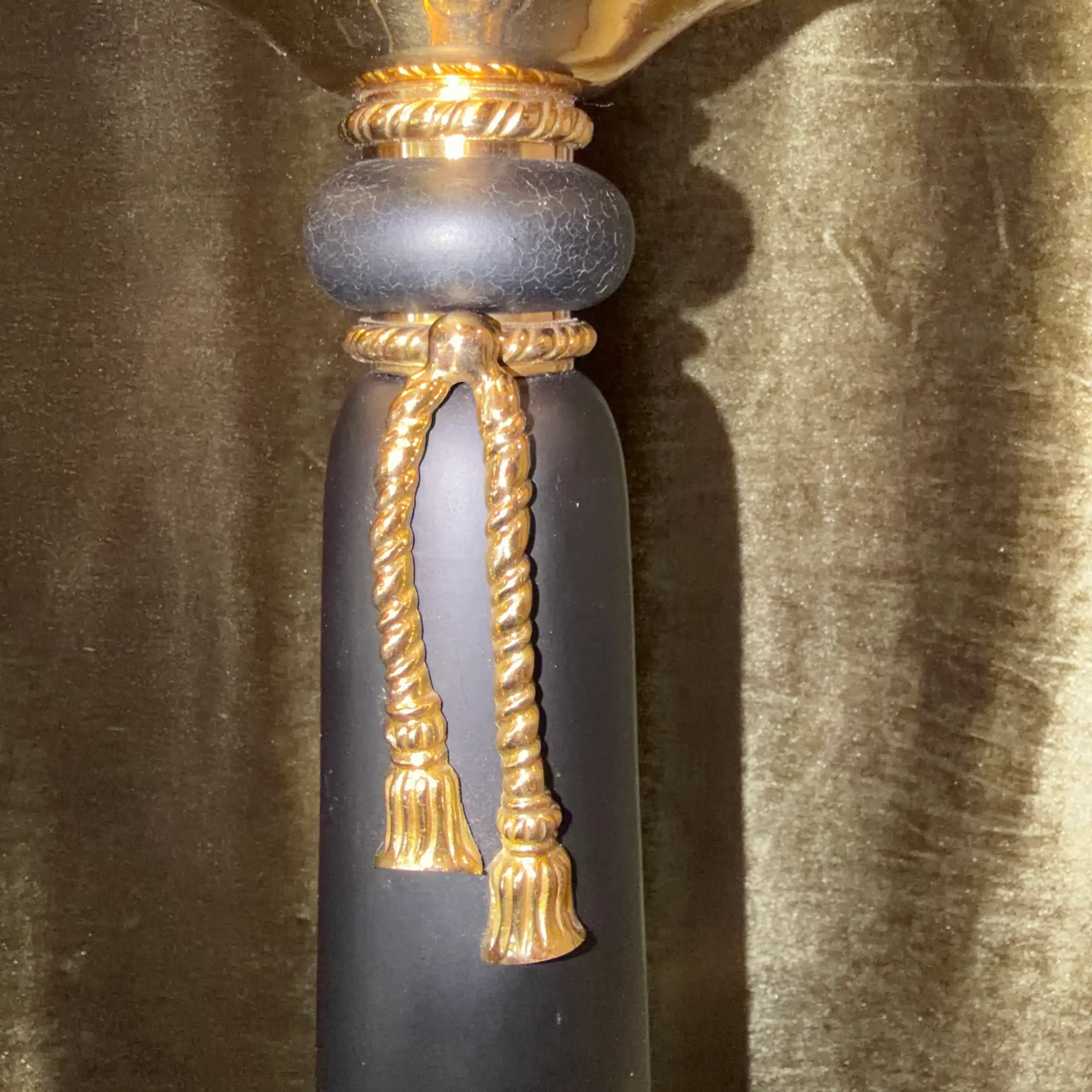 Image 4 of 9