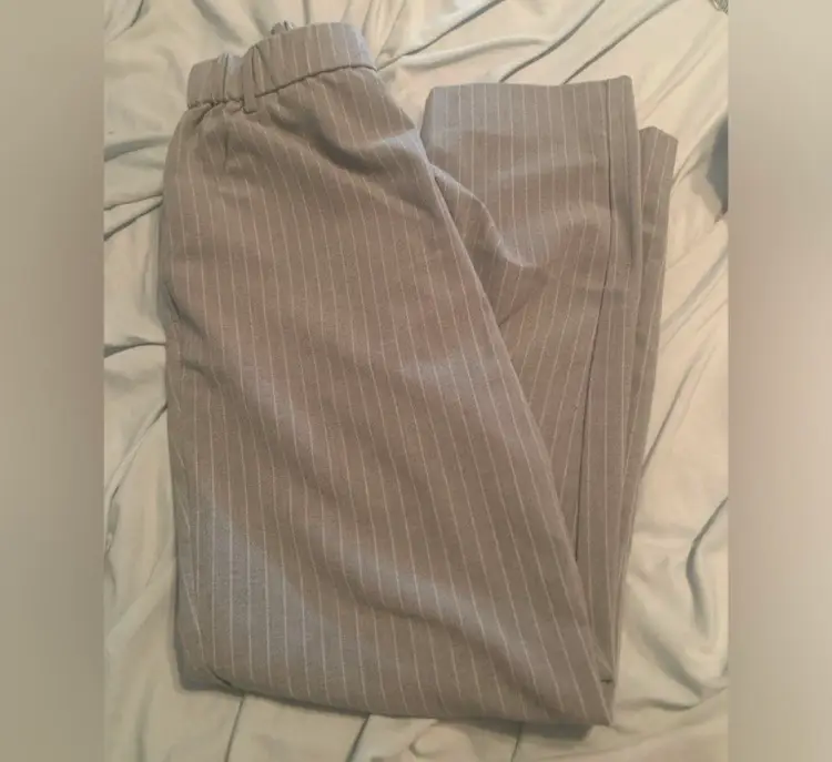 ZARA BASIC STRIPED PANTS SIZE XS