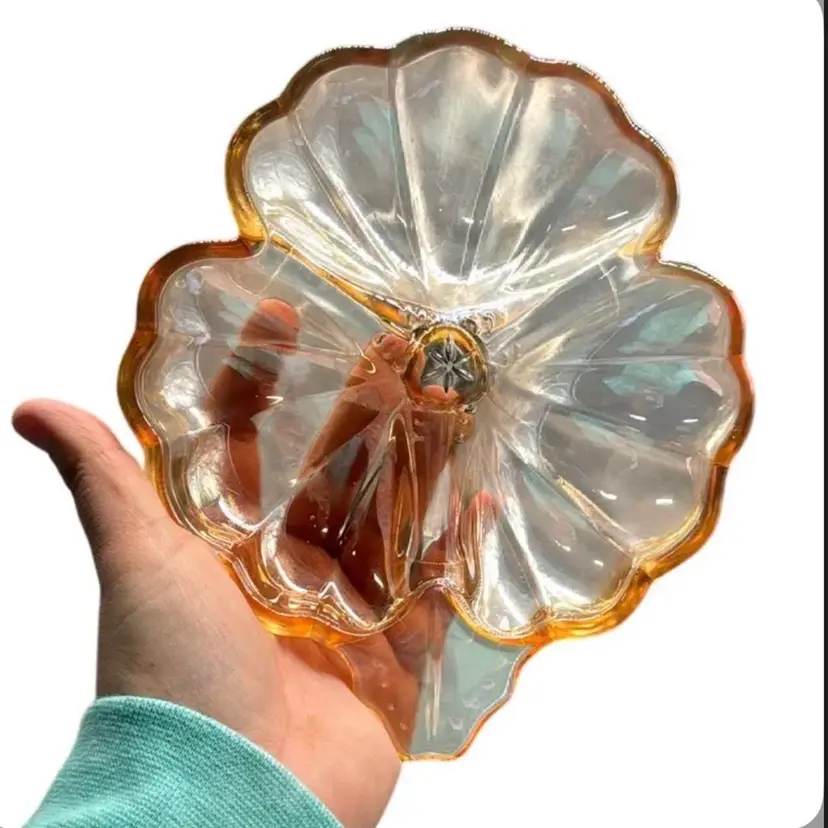Vintage 1960's Jeannette Luster Glass Marigold Carnival Three Leaf Clover