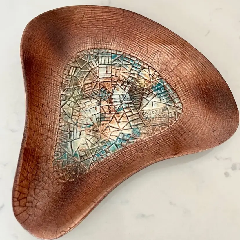 Sascha Brastoff Pottery - Freeform Dish – Abstract Mosaic Pattern – Marked M6 – MCM- Made In California- 9.5” X 8.5”