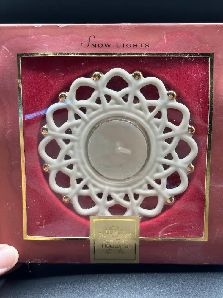 Lenox Snow Lights Votive Holder: White & Gold Trim