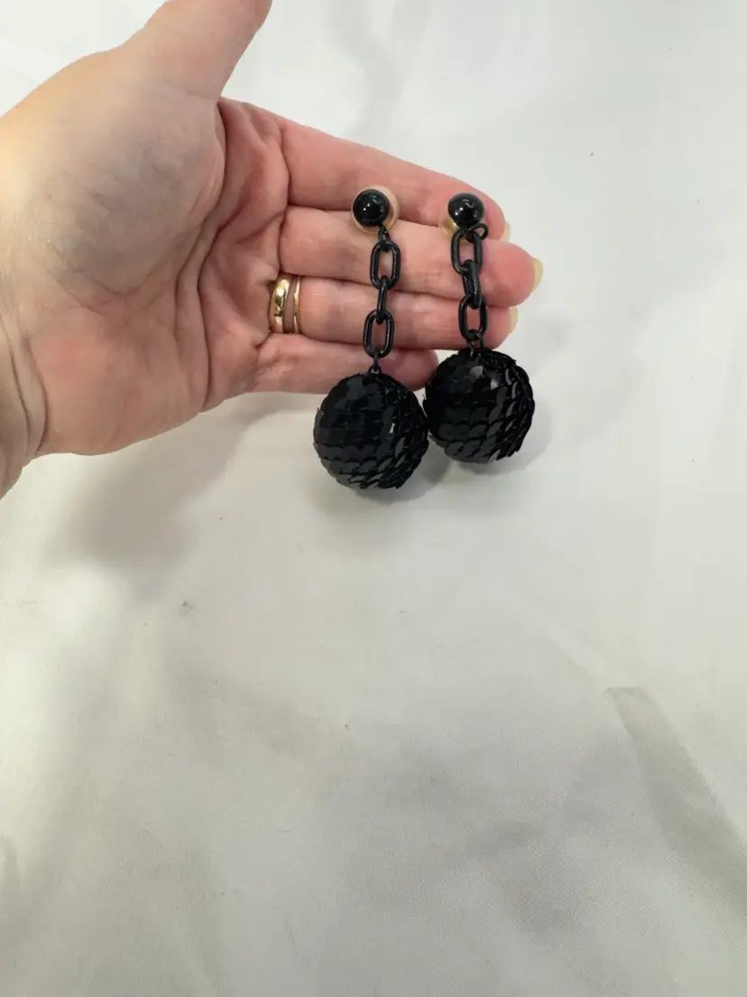 VTG 1960’s Sequin Dangle Drop Earrings