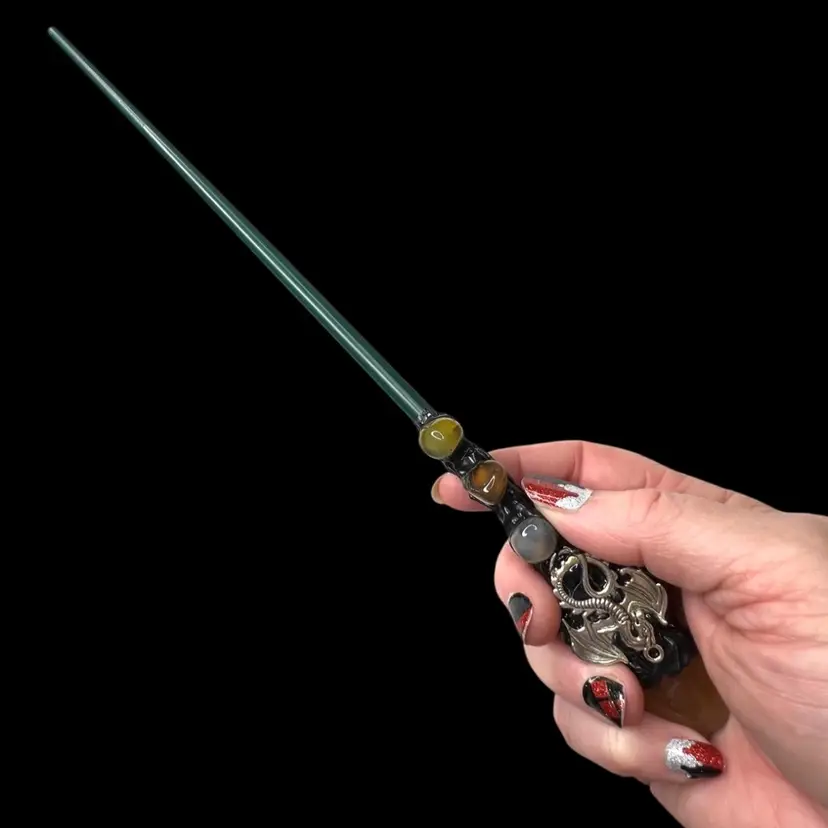 Witch Warlocks Magic 11” Wand- Agate Stones With Dragon 🐉 Charm. Green Resin / Plastic Handle. Perfect For Halloween Or Ceremonies.