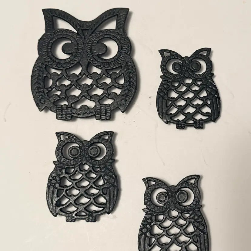 Vintage Owl Trivets Black Cast Iron 4” 5” Made In Taiwan Set of 4
