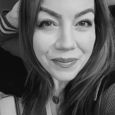 Schellie Neill-Lopez