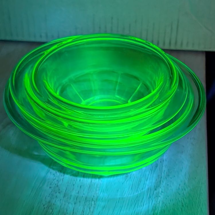 Vintage Hazel Atlas Uranium Depression Glass Rest Well Nesting Bowls Set of 3