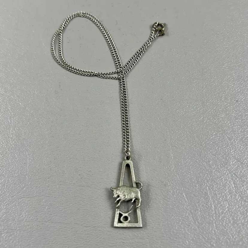 Vintage Cathedral Pewter Taurus Astrology Pendant Necklace Horoscope Bull