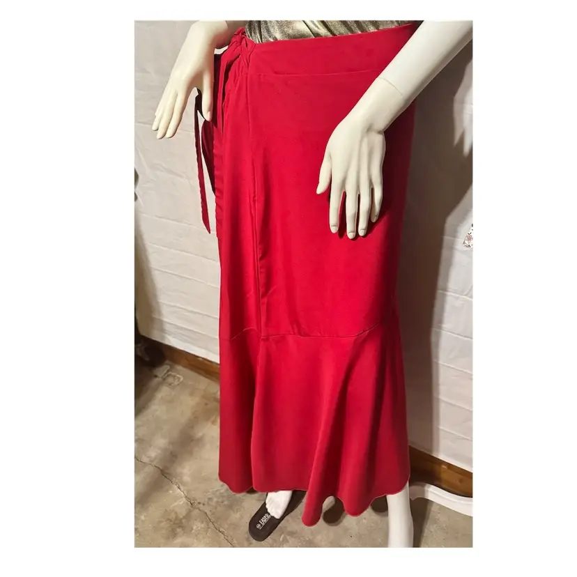 Red Satiny Polyester Ruffled Maxi Skirt Size 3x VGC