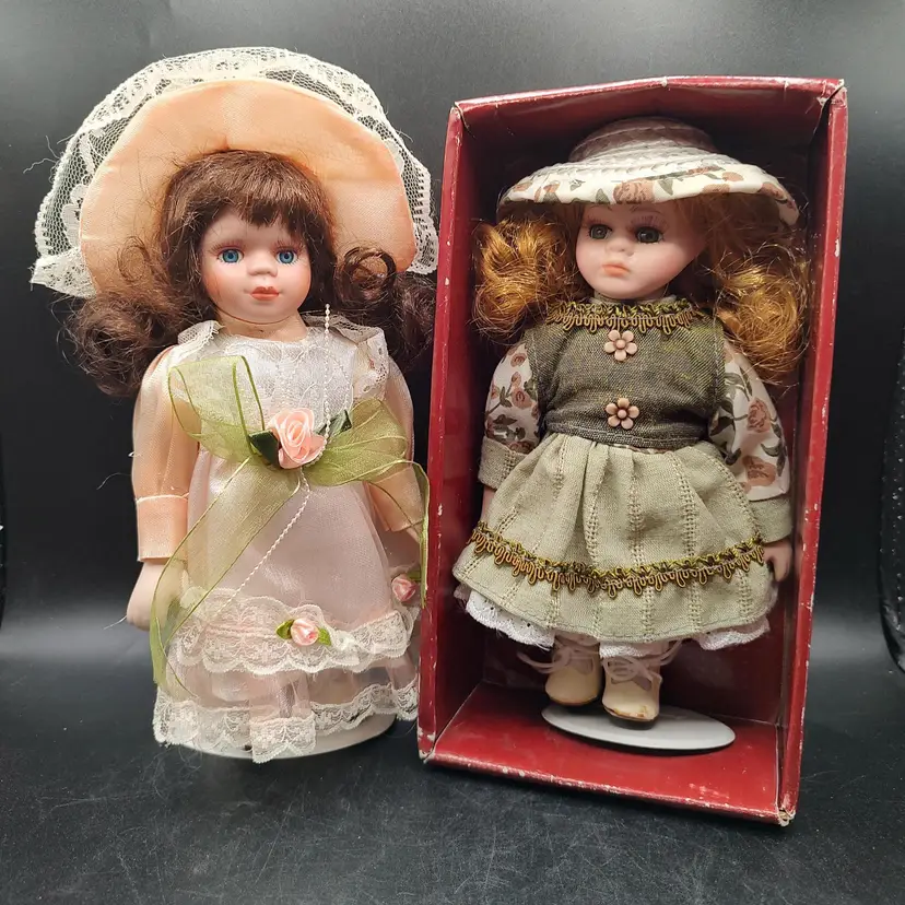 Two Vtg Far East Brokers And Cons Inc. 8" Porcelain Dolls