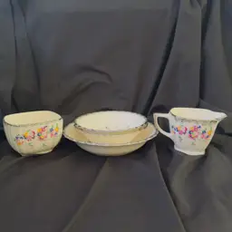 #1825 Ivory Porcelain by Sebring, 22K, Creamer, Sugar Bowl, 2 bowls, dishes, 1 Serving Dish, Floral