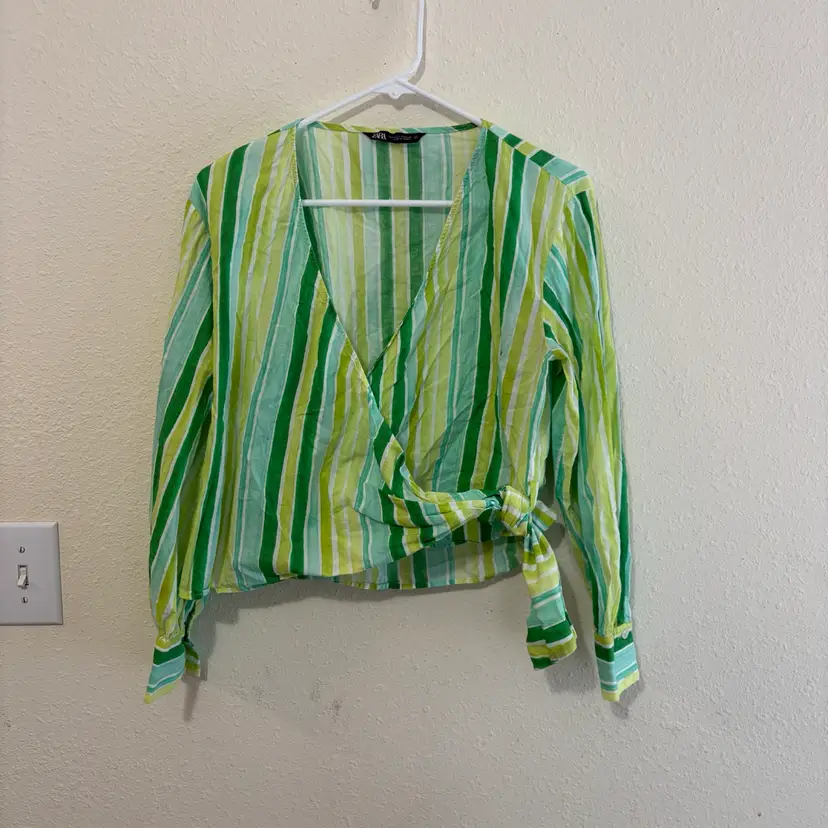 097. Zara Green Yellow Striped Top