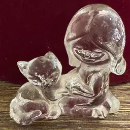 Goebel Girl With Kitty