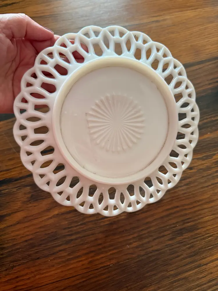 Vintage Milk Glass Lace Edge Plate – 8 Inch Reticulated Open Work Dessert Plate – Mid-Century White Glass – Cottagecore Farmhouse Decor