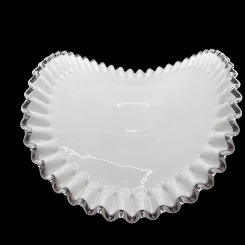 Fenton Silver Crest Fruit Banana Bowl Ruffle Edge 12”
