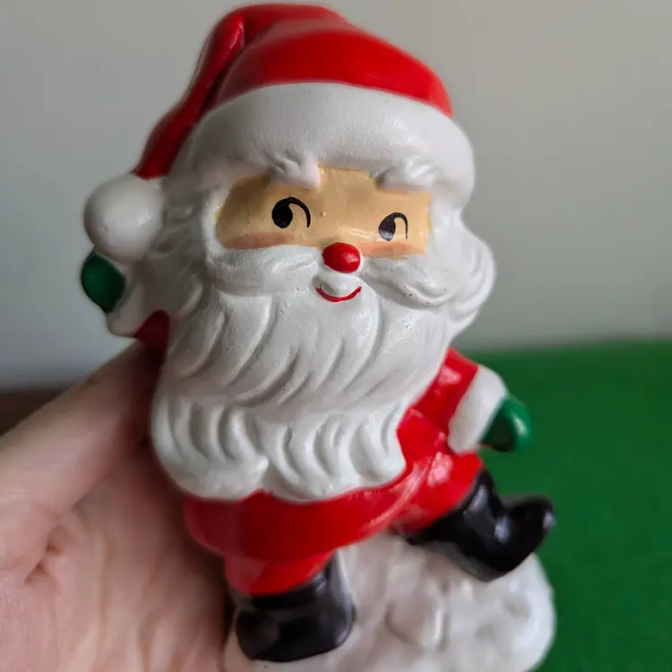 Vintage Jolly Santa boho chic beautiful kitschy Santa waiving figurine 5.5"