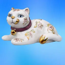 SATSUMA Franklin Mint Curio Cabinet Cats Porcelain Figurine Flowers Butterflies 1986  Made In Japan