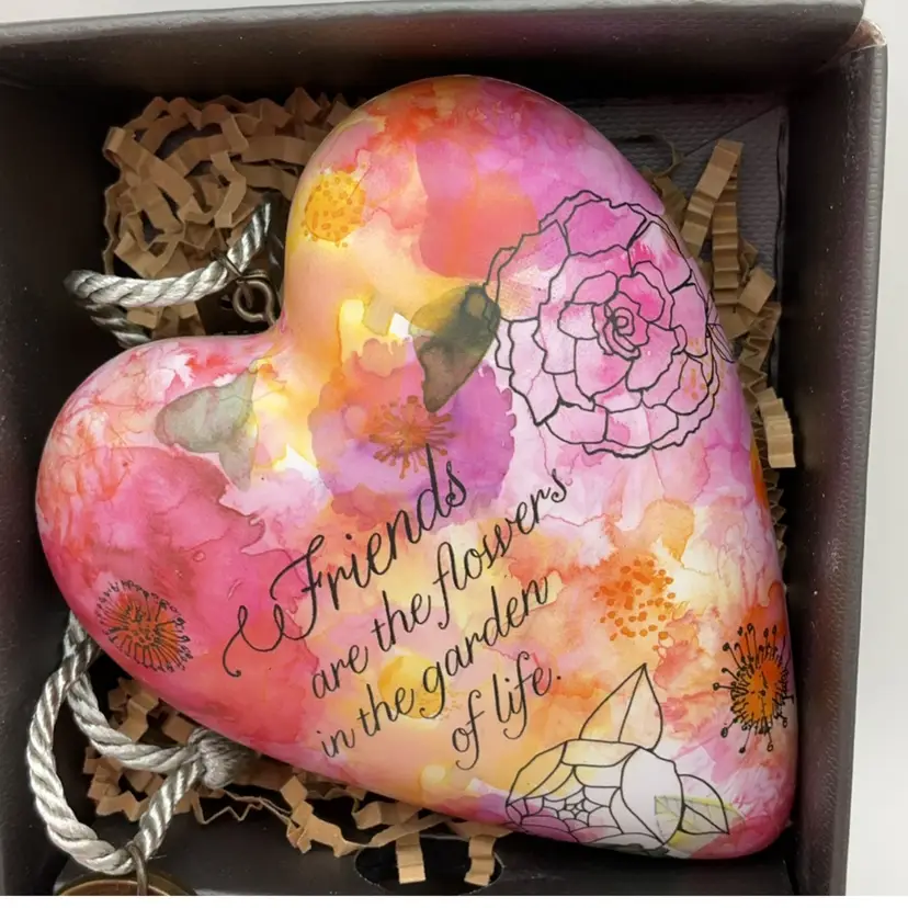 POW1 Demdaco Art Sculpted Heart Friends Are Flowers Galentine Valentine 4β Boxed
