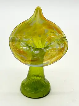 JIP - Vintage Deco Czech Glass Green Jack in the Pulpit Vase Swirl Patterned 6.5”H x 4”W