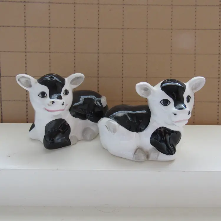 Black & White Cows Salt and Pepper Shaker Set