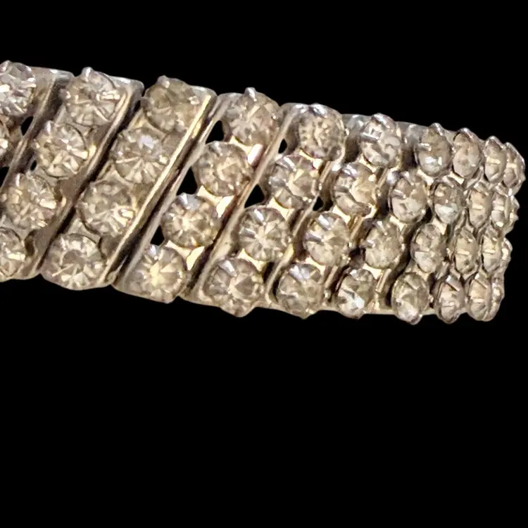 1950s Rhinestone Silvertone Expansion Bracelet 2” Opening