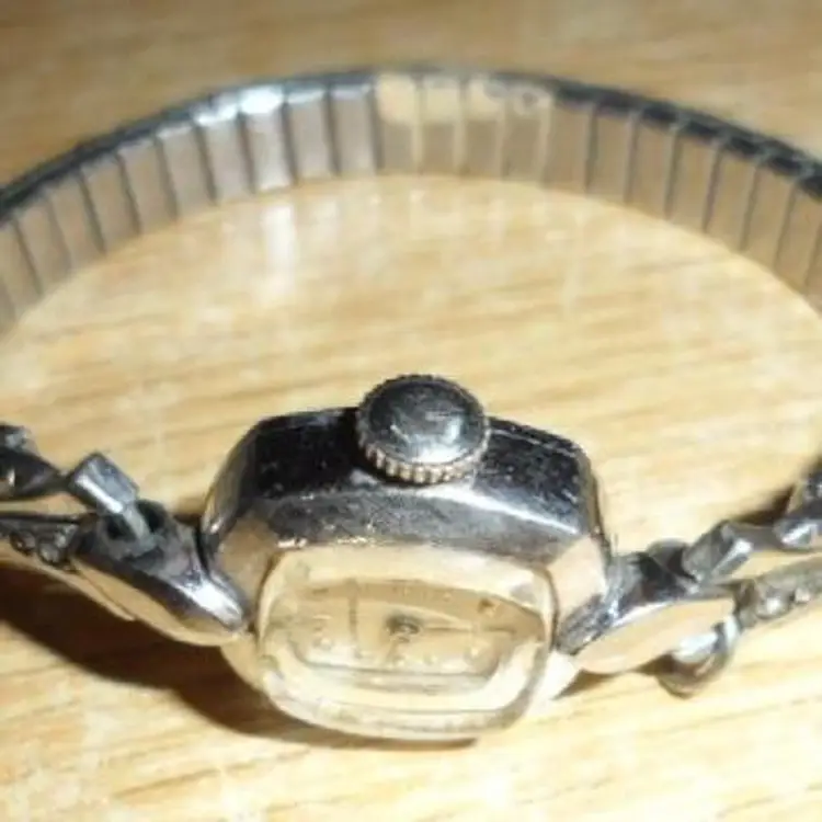 1959 Womans Longines Wittnauer dress watch 4LLV 10k white gold fill case diamond