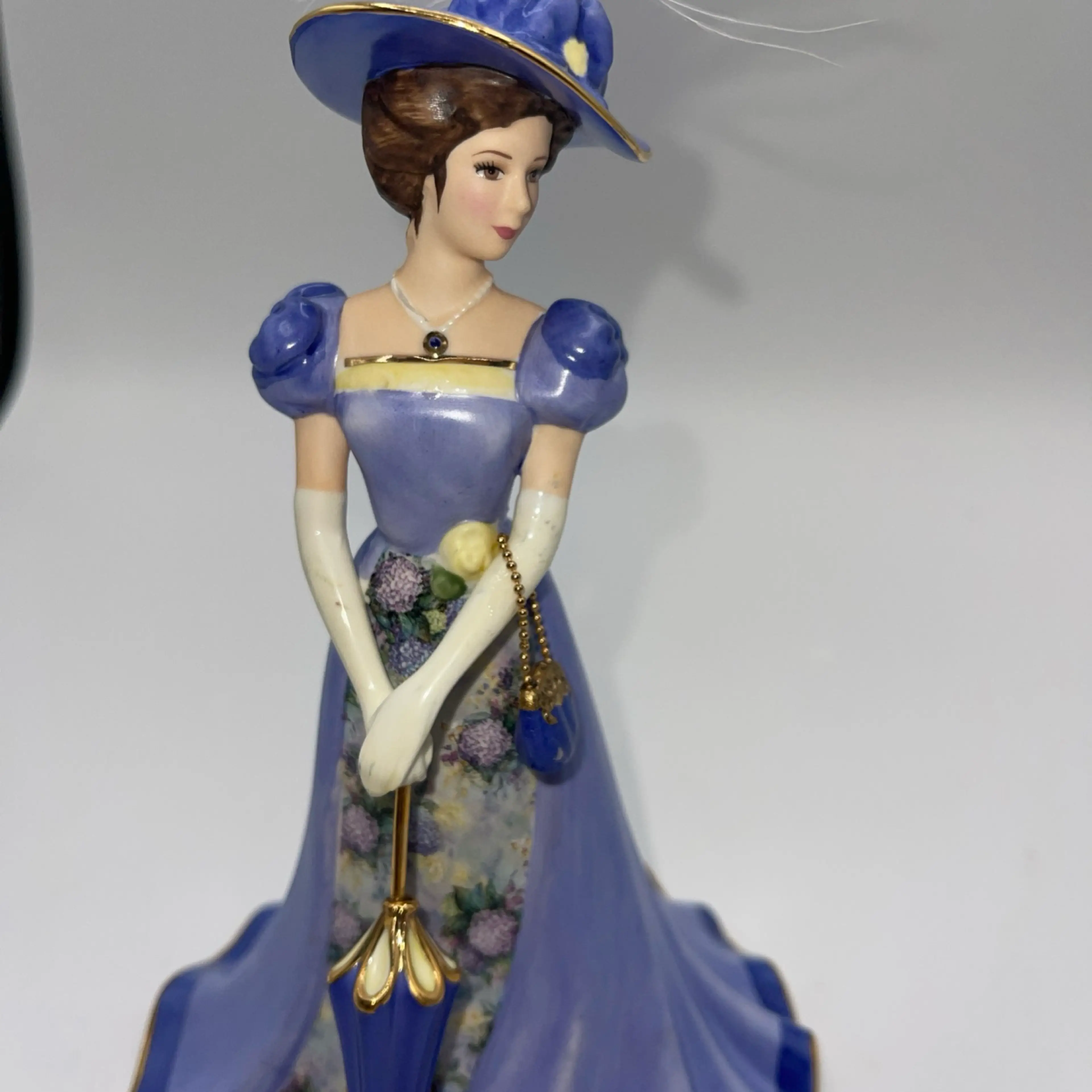 Image 3 of 9