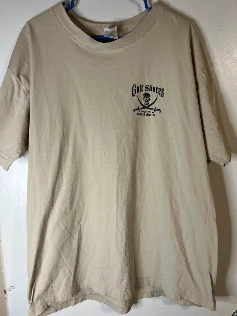 Mens Xl Golf Shores Skulls And Swords Tshirt
