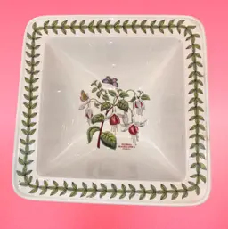 Portmeirion Botanic Garden 8 1/2" Square Serving Salad Bowl Fuchsia
