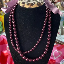 Stunning Burgundy Faux Pearl Necklace With Ribbon Closure